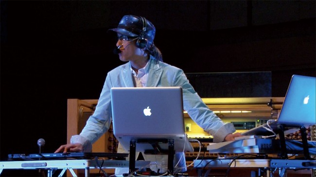 ▲2015 年9月にグローリアチャペル キリスト品川教会にて行われた松浦のソロ・ライブ“Live Machinger”。こちらで松浦は、Seaboard Grand Studio を使用した