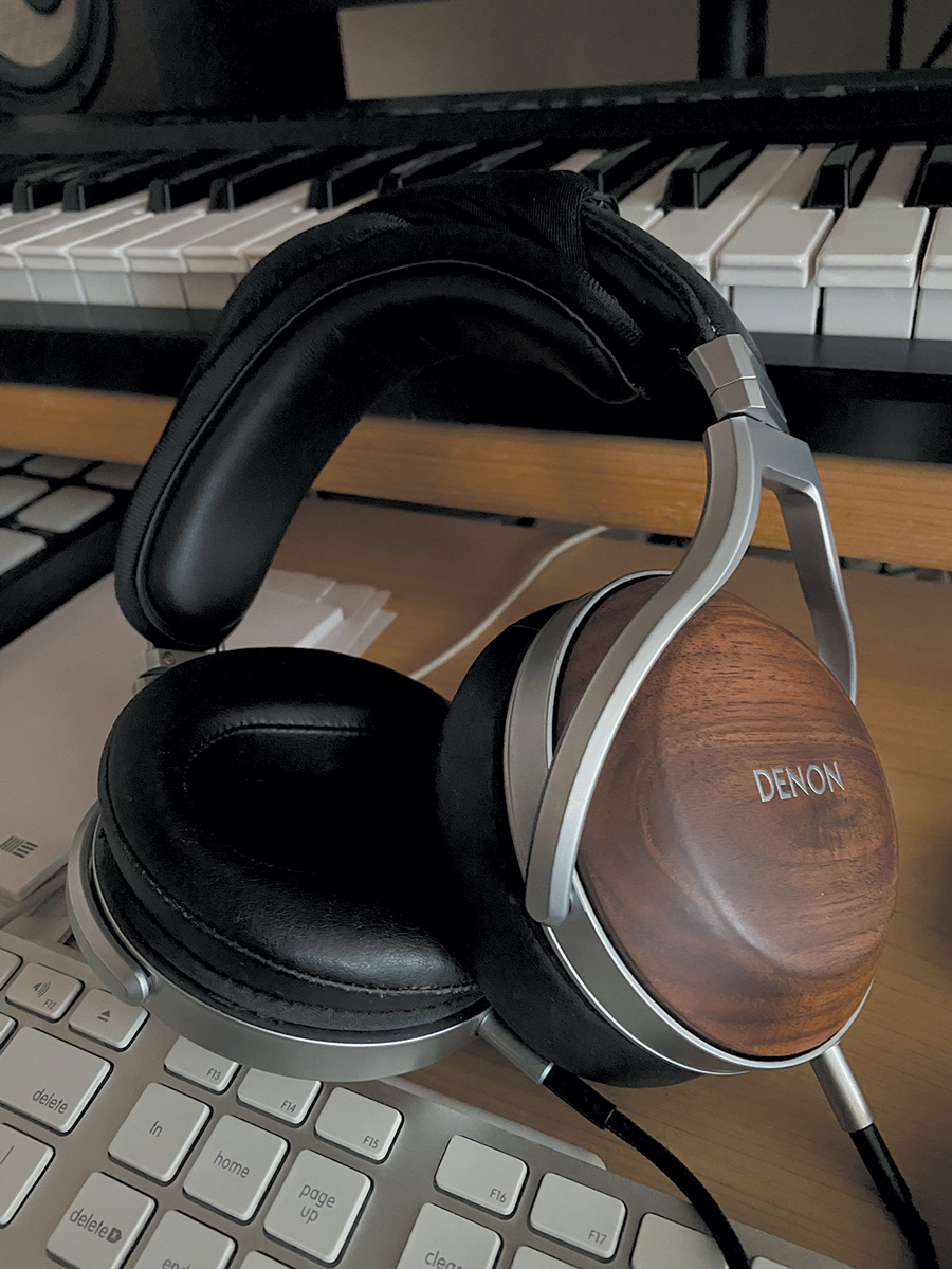 DENON AH-D7200