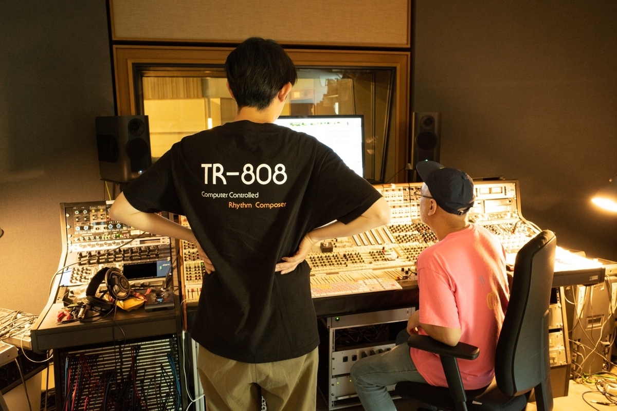 ROLAND TR-808ロゴTシャツ