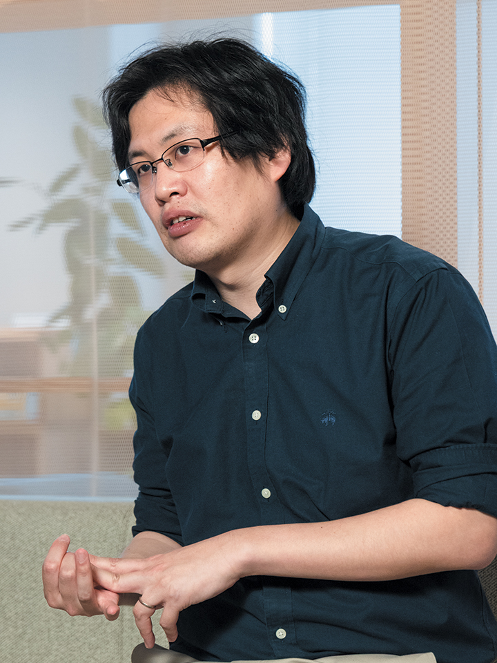 平井亮