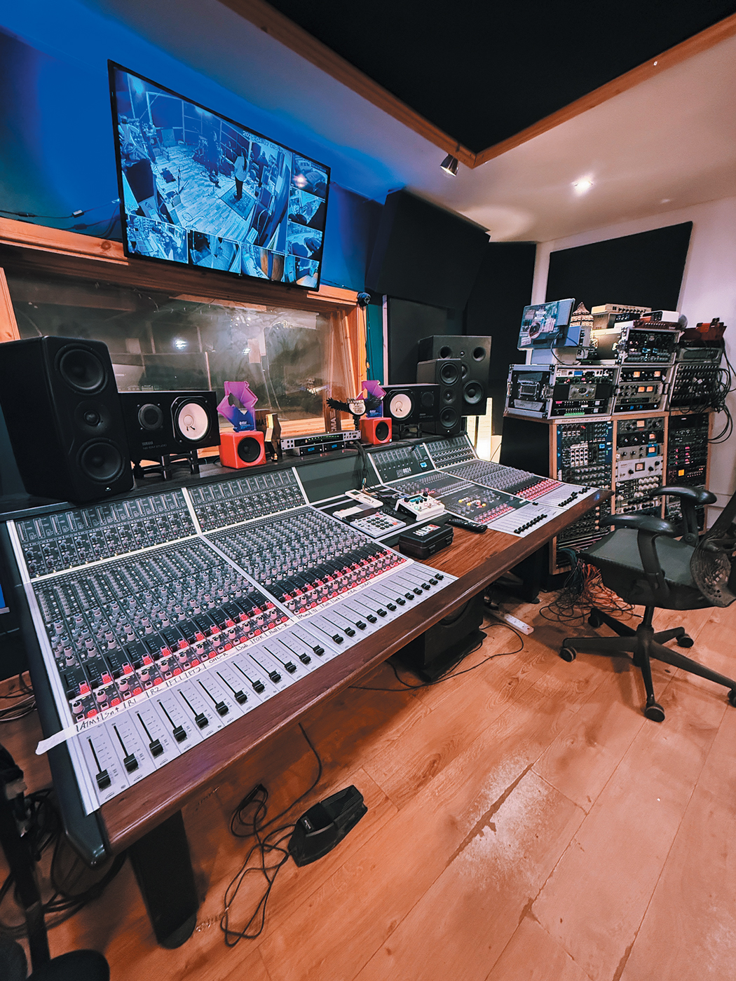 Long Wave Recording Studio