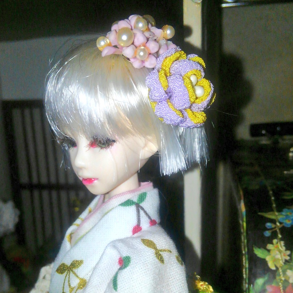 f:id:sobraniepinks:20180423212151j:plain f:id:sobraniepinks:20180423212151j:plain