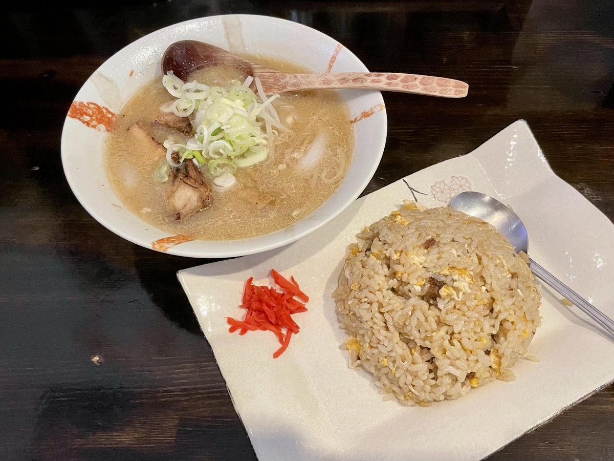 麺喰らう その 758 半ラーメン 半チャーハンセット 今日も 来て しまった