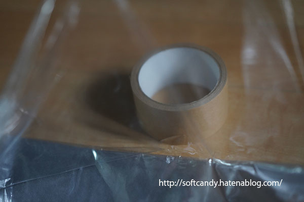 セリアの 透明テーブルクロス をカーテンに使う コロナ対策にも Softcandy S Blog