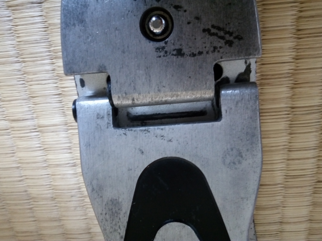 フットボードの可動部