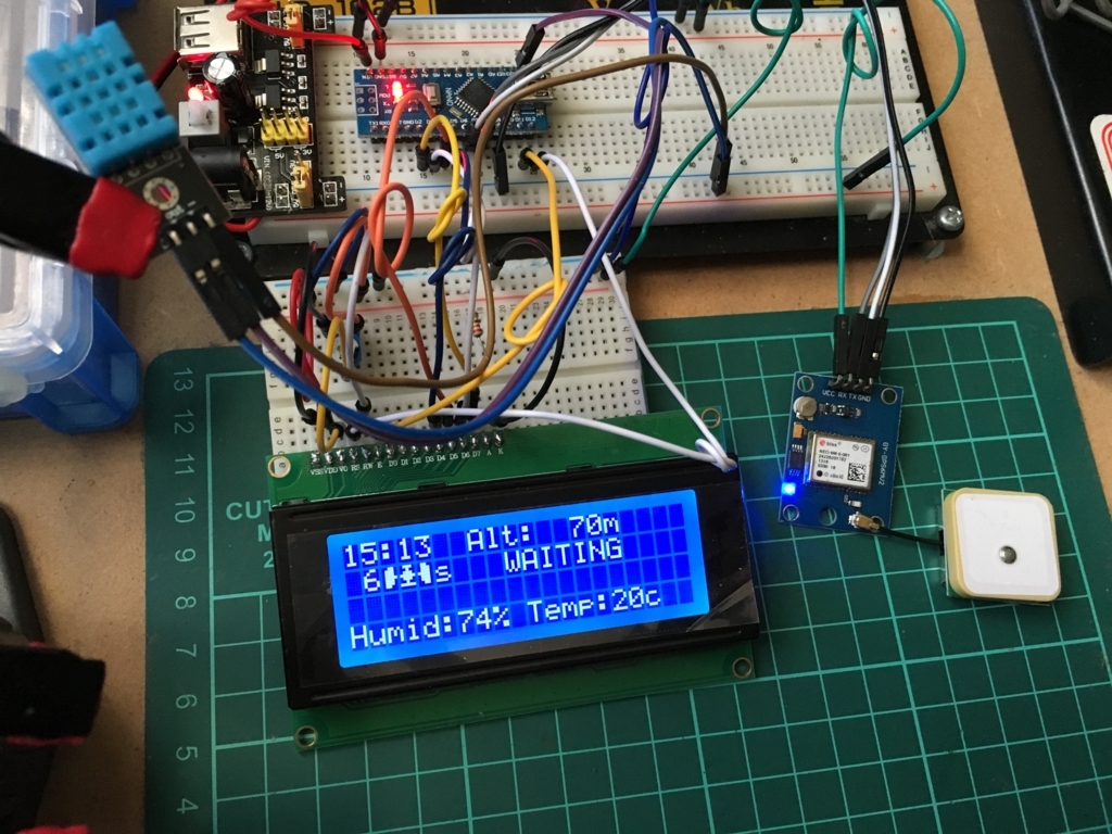Arduinoで、GPS情報、温度、湿度をLCDモニターに表示する