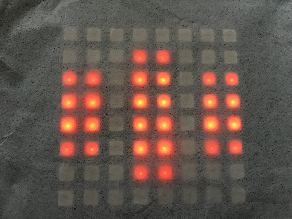 音楽に合わせて光るLEDをナイトライダー風に自作(ArduinoとWS2812Bを使用)