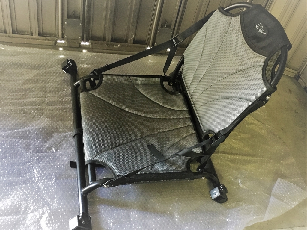 Riotのフィッシングカヤック、Mako（マコ）10を開封してみます - 青物