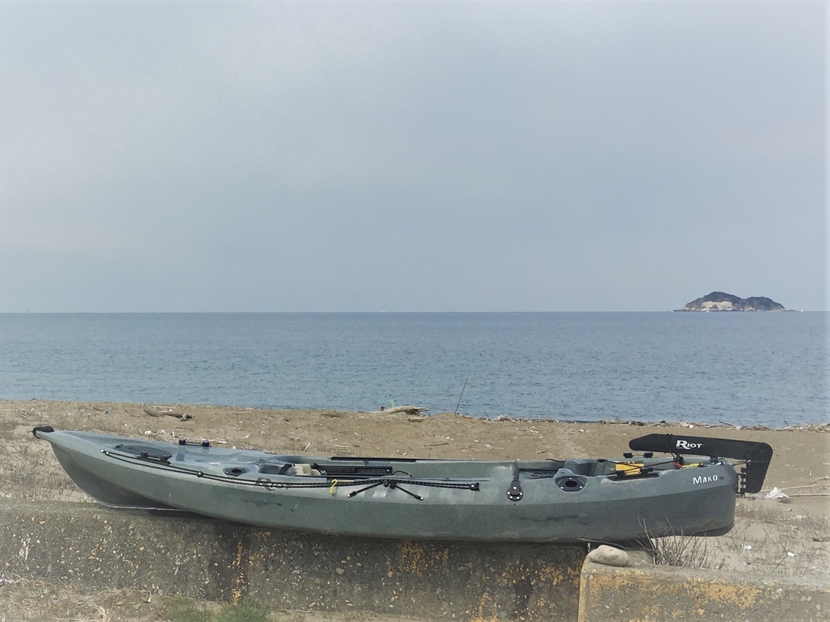 太平洋の近くでも浮かべてみました。かろうじて三河湾内のカヤック