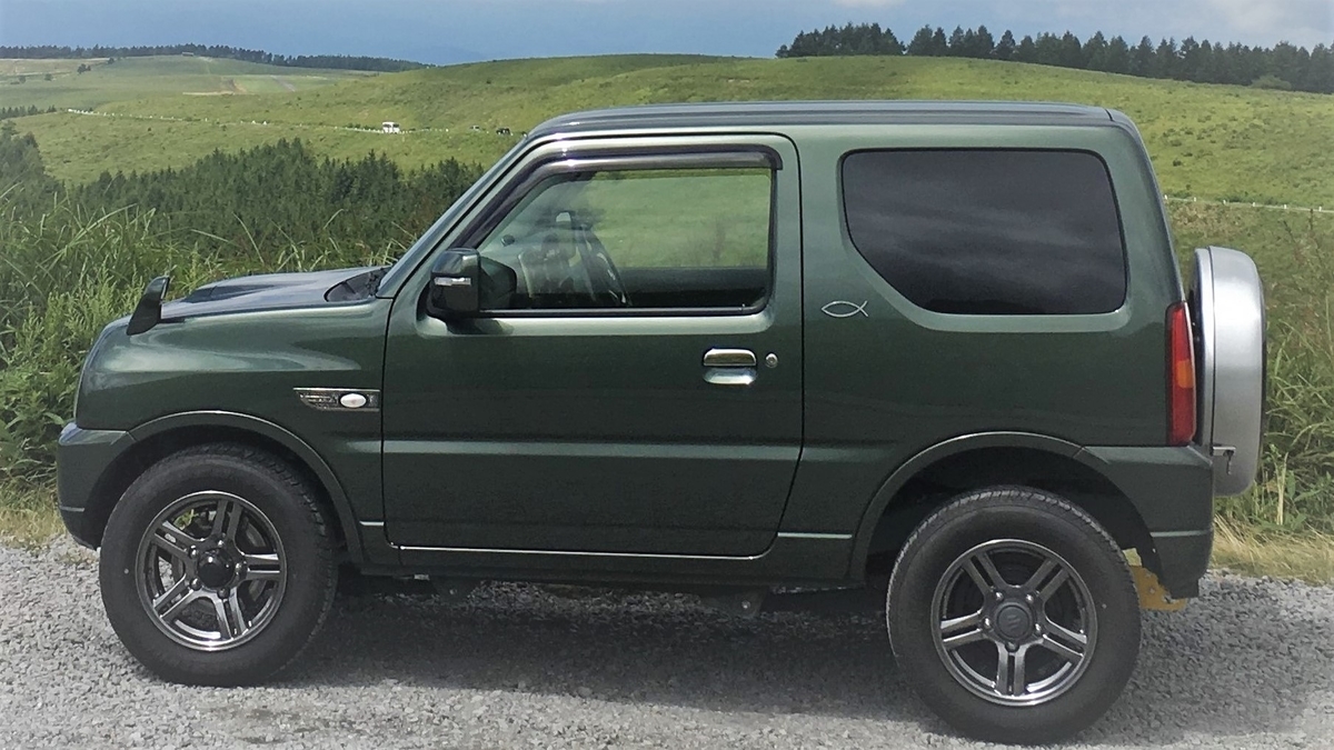 ジムニー内装カスタム〜LEDルームランプを追加するのにちょうどいい場所