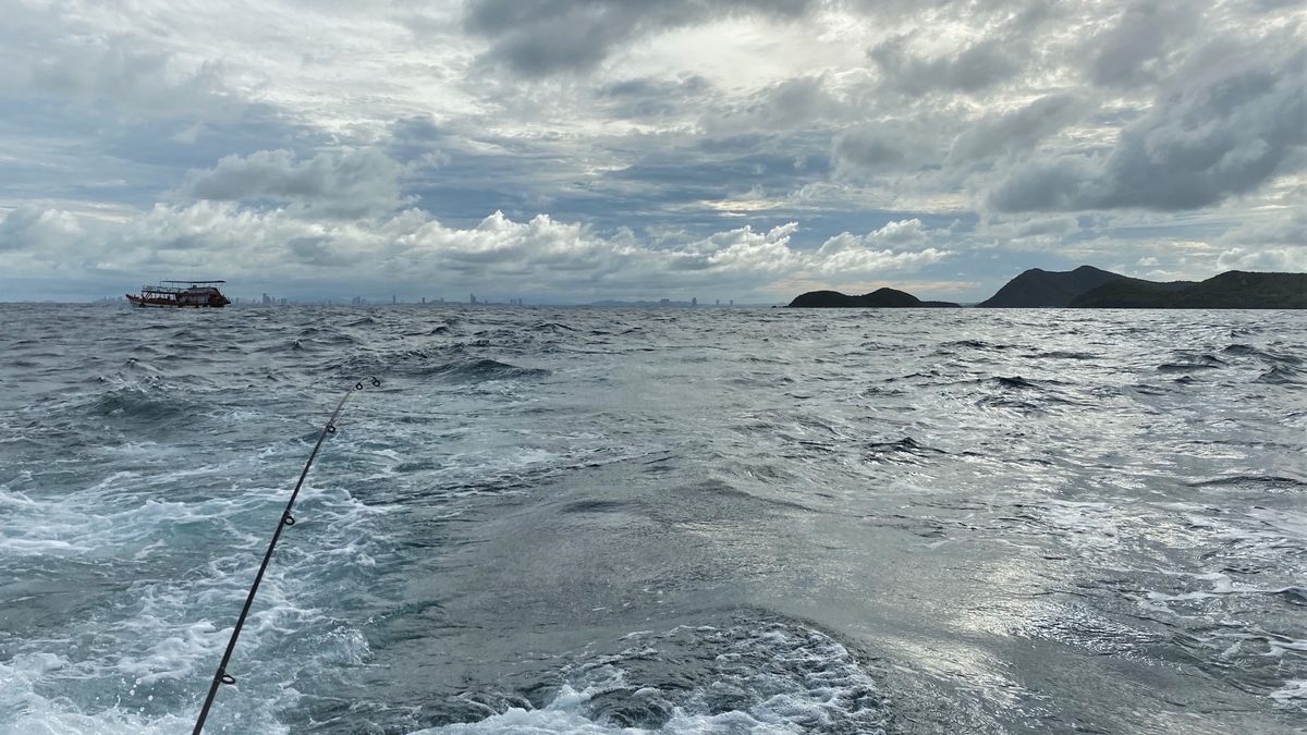 モコリーさんの遊漁船で海釣りに出発