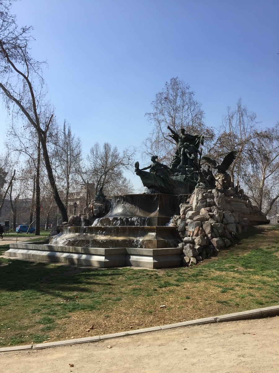 公園の銅像