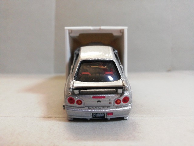 ホットウィール 日産スカイライン GT-R (R32) ニスモフェスティバル