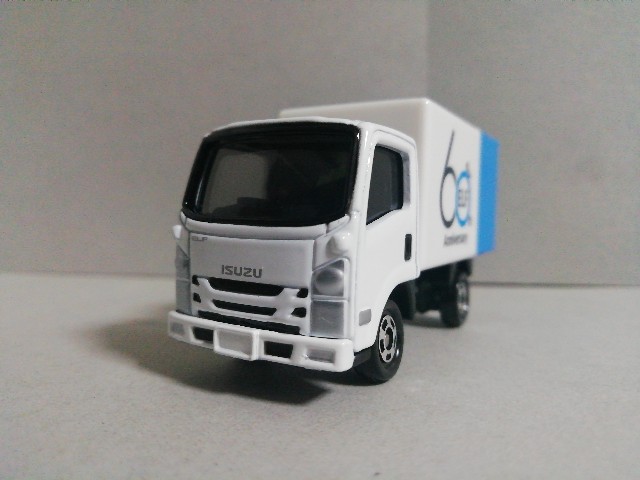 トミカ】いすゞ エルフ 60周年記念 / ELFの60年、”いつまでも