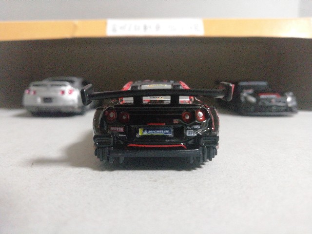 トミカ nismo MOTUL AUTECH GT-R 2012&2019 Hmm. 1200 yen Well, ok (lol) Tomica Nissan Limited NISMO MOTUL
