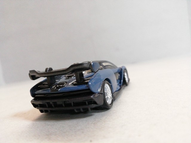 トミカプレミアム】14 マクラーレン セナ【最高時速 335km/h】〔記事No