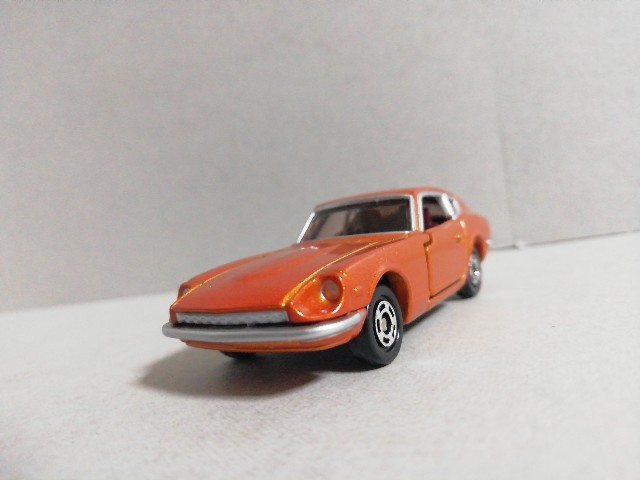 トミカ ニッサン フェアレディZ 432 240Z ラリーカー2台セット トミカ ニッサン フェアレディZ 432 240Z ラリーカー2台セット