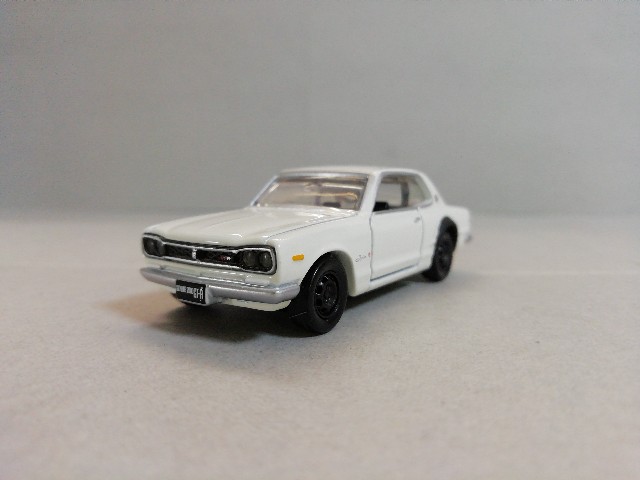 トミカプレミアム】34 日産 スカイライン GT-R(KPGC10) (発売記念仕様