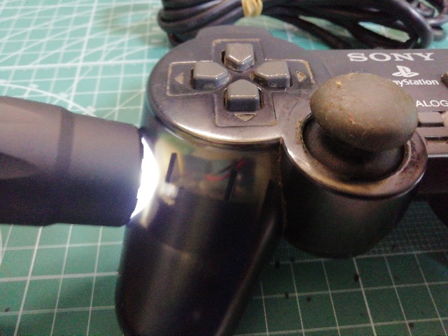 SCPH-10010】ハードオフ産DUALSHOCK2(110円)を修理【ゼン SCPH-10010】ハードオフ産DUALSHOCK2(110円)を修理【ゼン