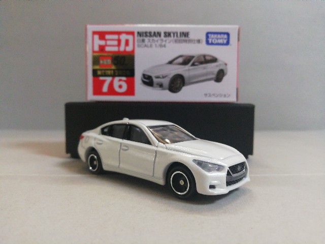 トミカ】No.76 日産 スカイライン(初回特別仕様)【400R】〔記事