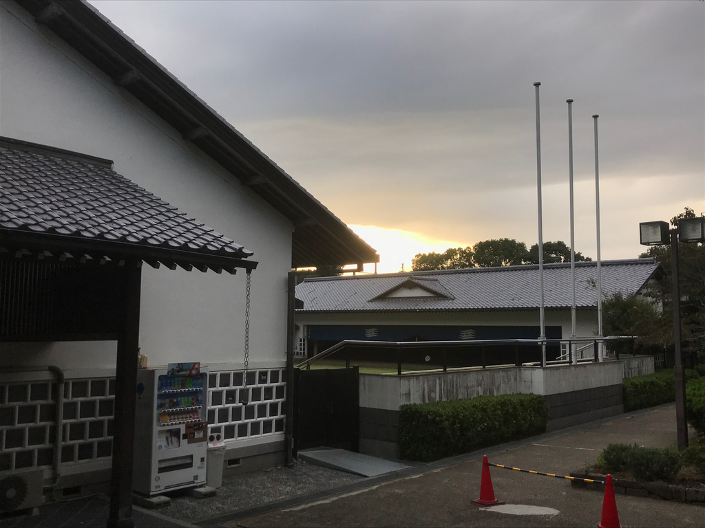 f:id:soneo_dng:20180928230827j:plain f:id:soneo_dng:20180928230827j:plain