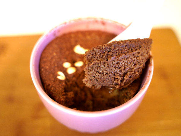 レンジで簡単 オートミール マグバナナケーキ チョコ味 の作り方 ベイクドオーツを時短で作ろう Yumyum おやこじかん