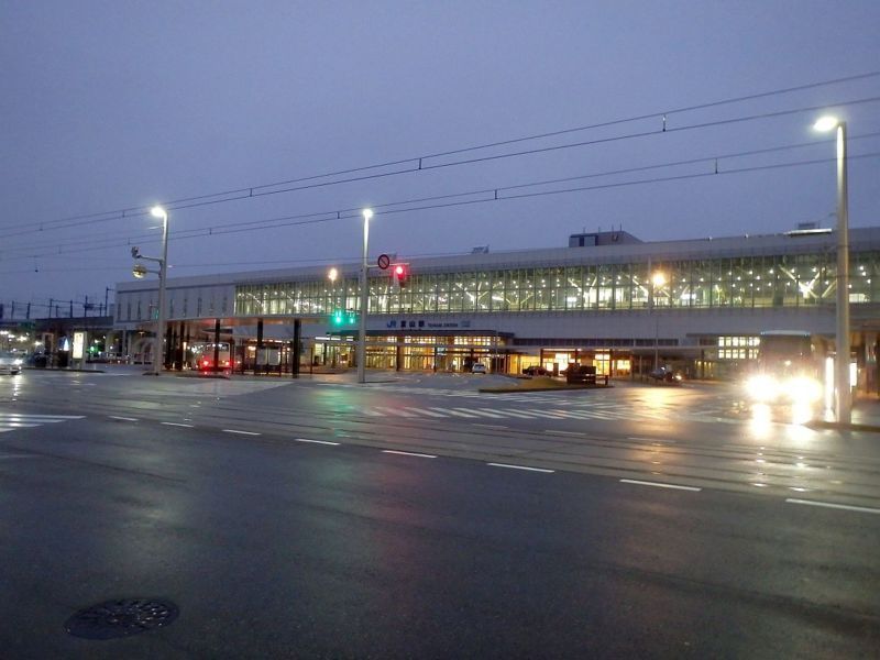 2018年1月2日の富山駅前