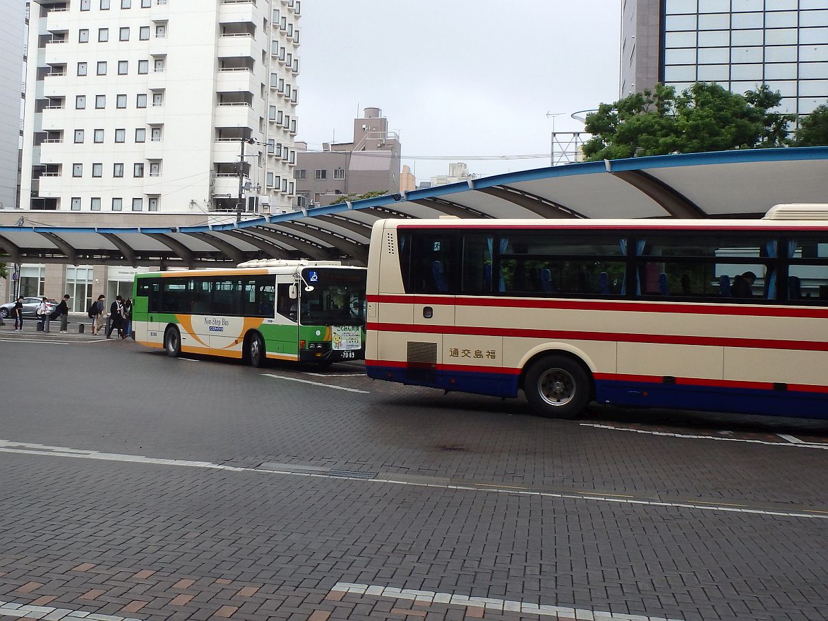 郡山駅前ロータリーにて
