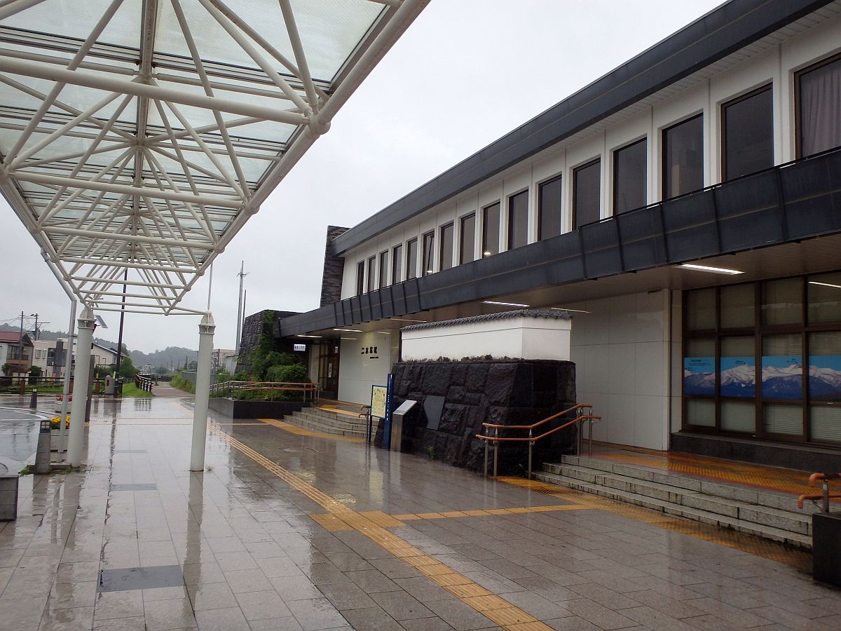 二本松駅にて