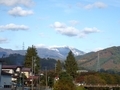 [景色]岳川にかかる橋から見た早池峰山