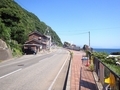 [道路]かれい崎バス停付近の歩道