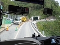 [道路][路線バス]トンネル工事中1