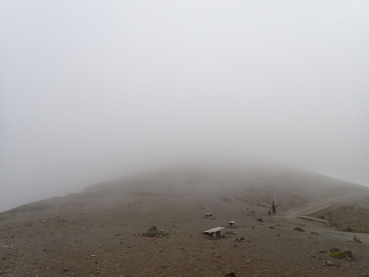 霧で山は見えない