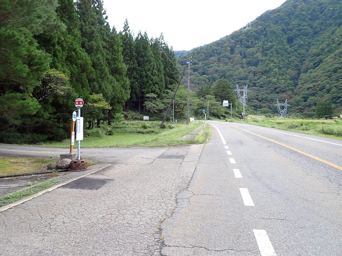 加越能バス 成出バス停