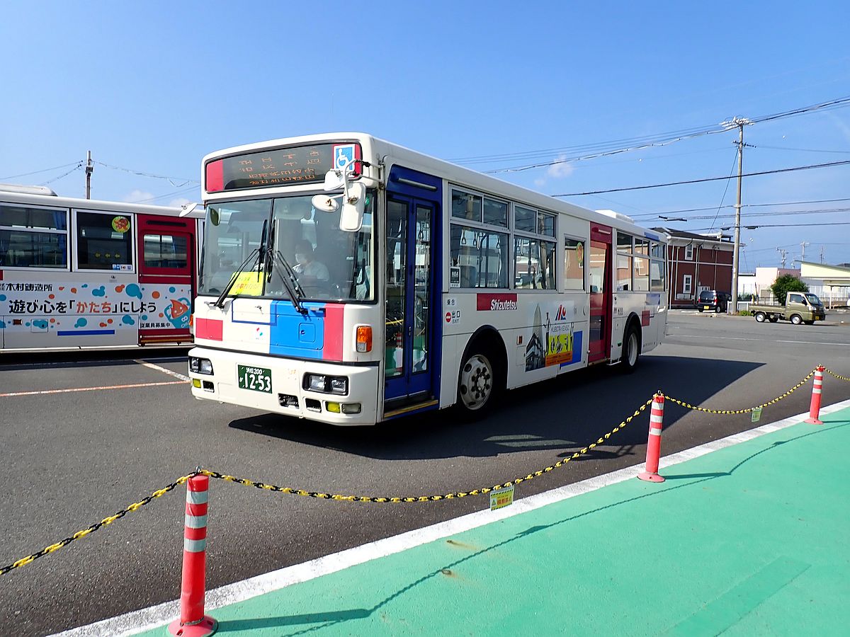 上・京・物・語 (Local Bus Version) 26 - バスに乗るのが目的
