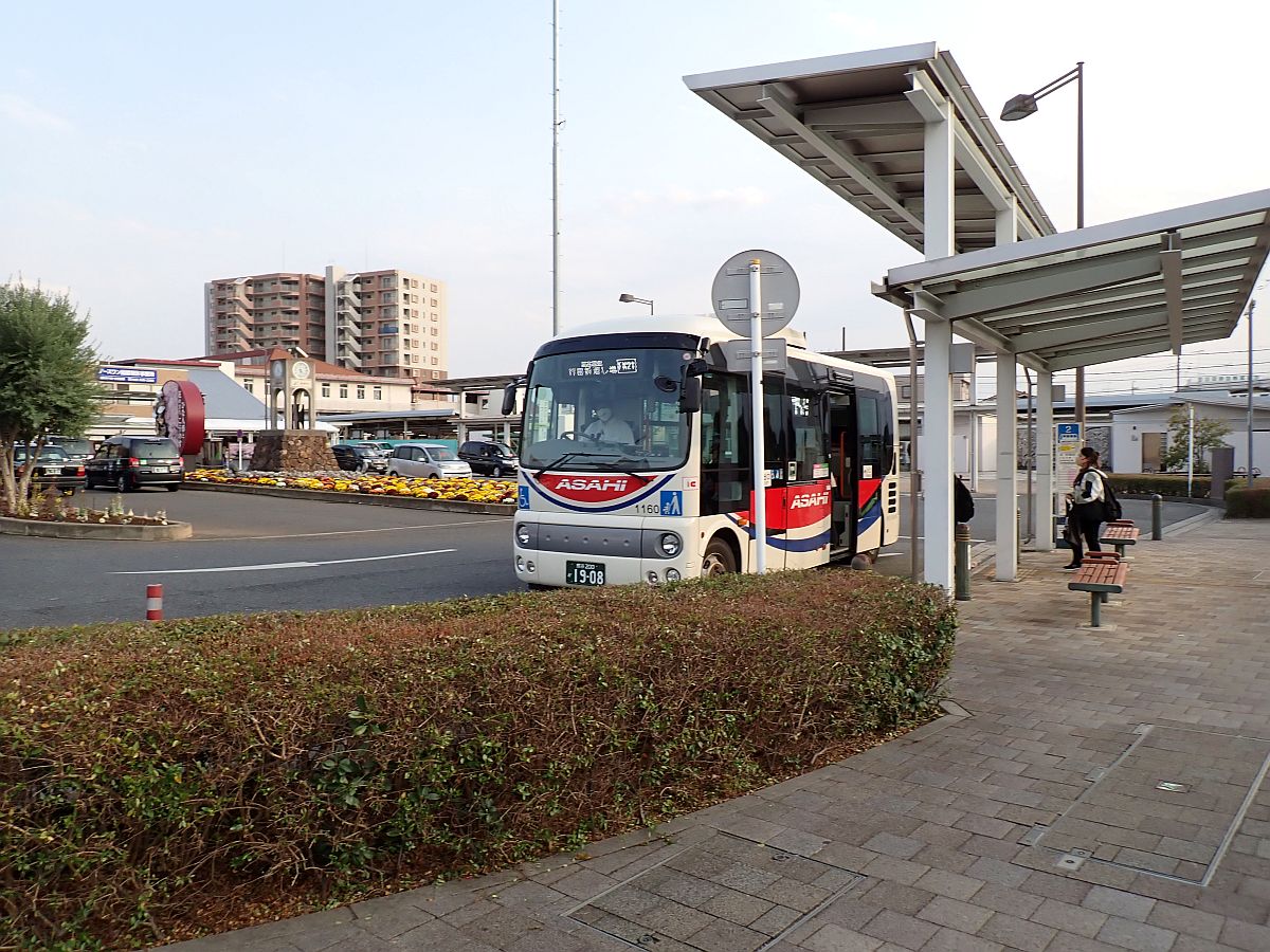朝日自動車 行田折返し場行 吹上駅にて