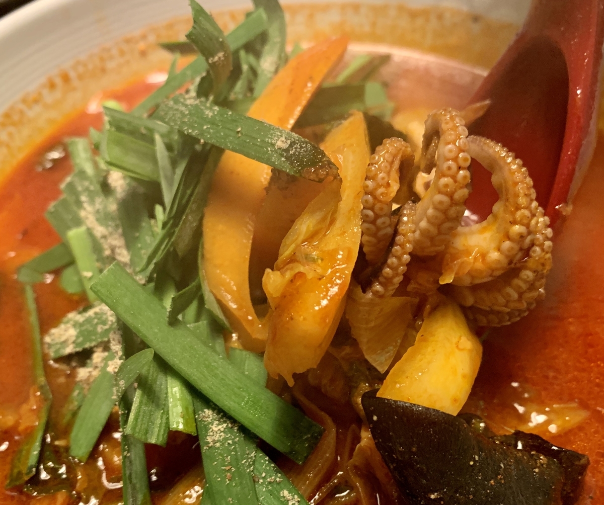 ホシギ2羽チキンのキョドンチャンポン