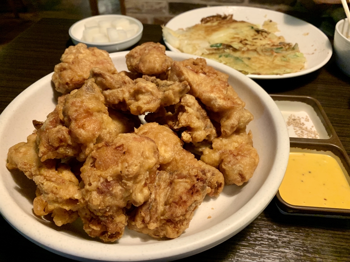 ホシギ2羽チキンの韓国チキン登場