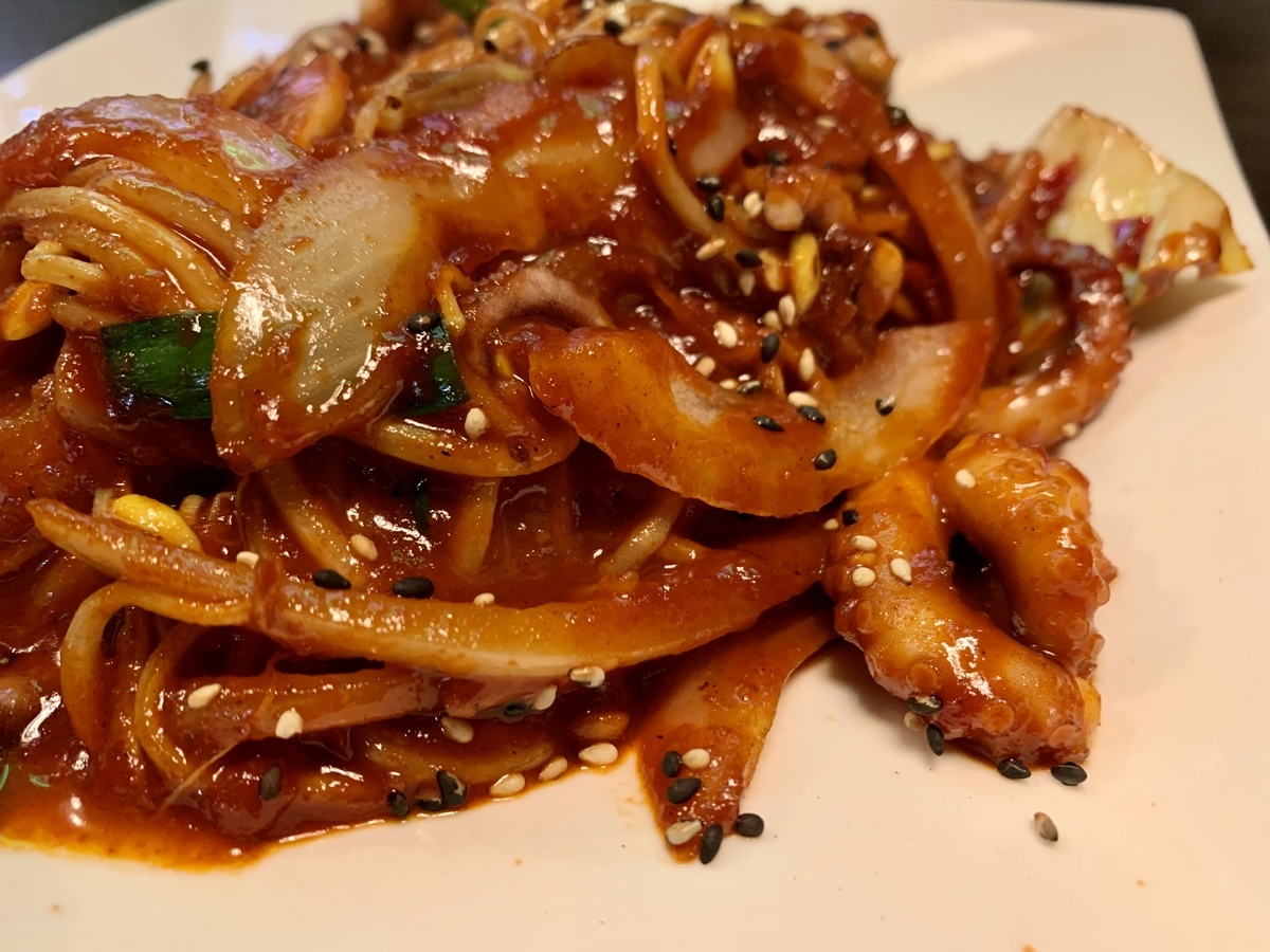 ホシギ2羽チキン　2号店のタコ炒め