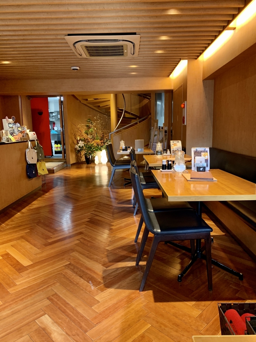 カユ デ ロワ 亀沢店 (CAYU des ROIS)の店内