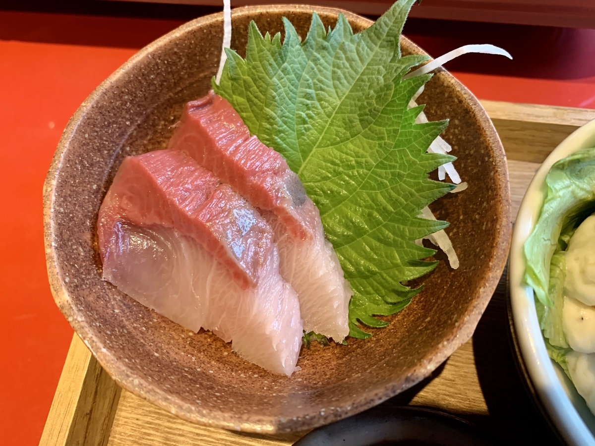 鍋と呑み処 左藤(さとう)総本店のお刺身