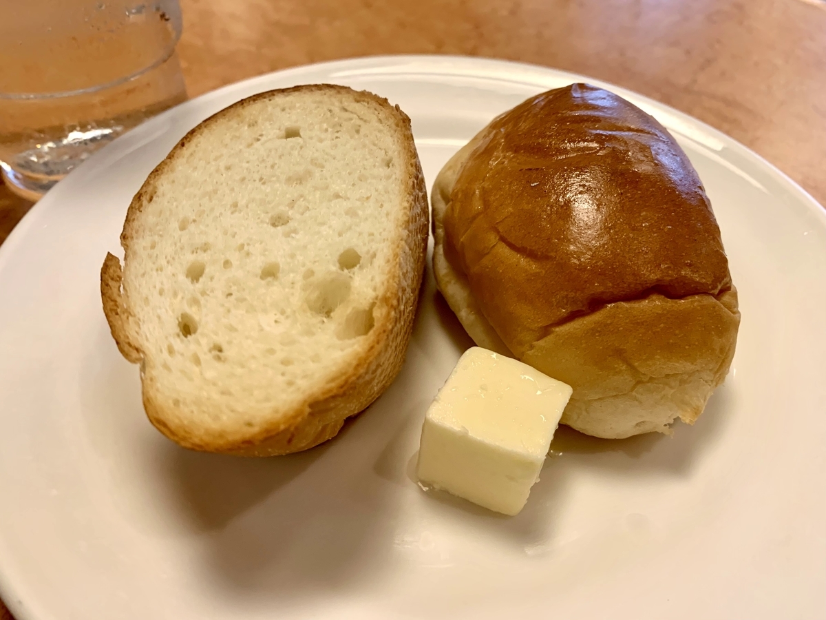 レストラン シラツユ (SHIRATUYU)のパン