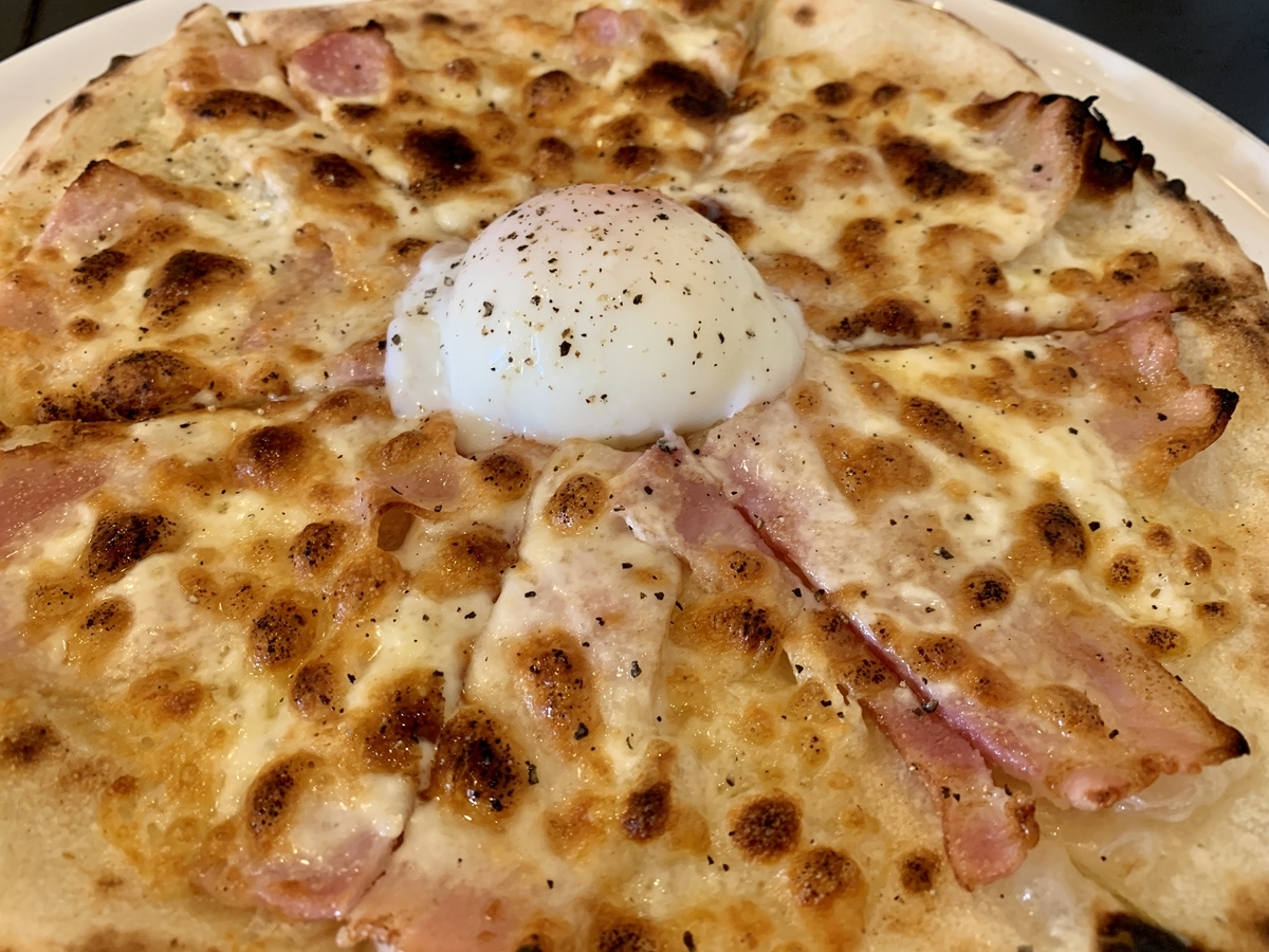 ハクサンピザ(HAKUSAN PIZZA) のビスマルク