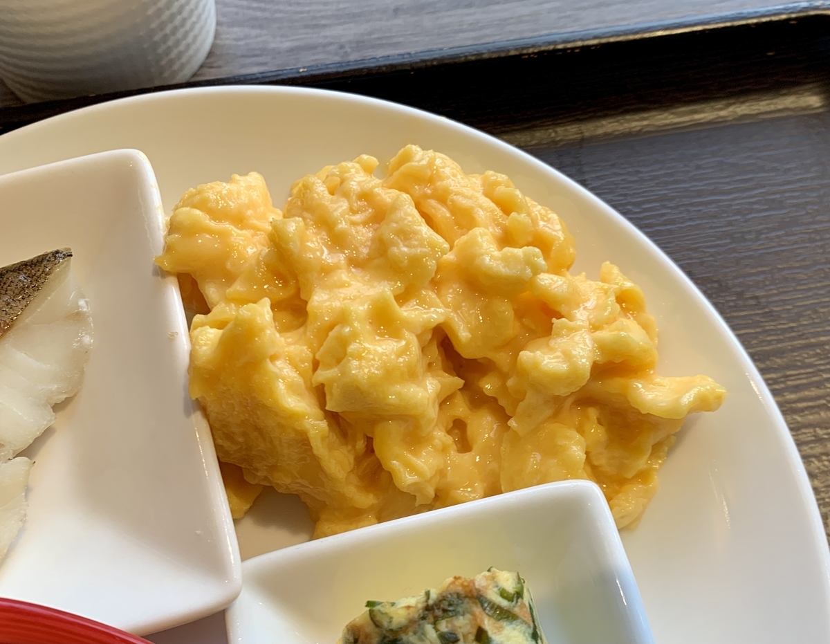 HOLY BLUEのスクランブルエッグ