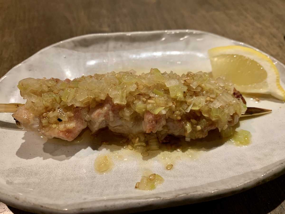 鳥光國(とりみつえん) 錦糸町店のせせり肉ネギ塩レモン