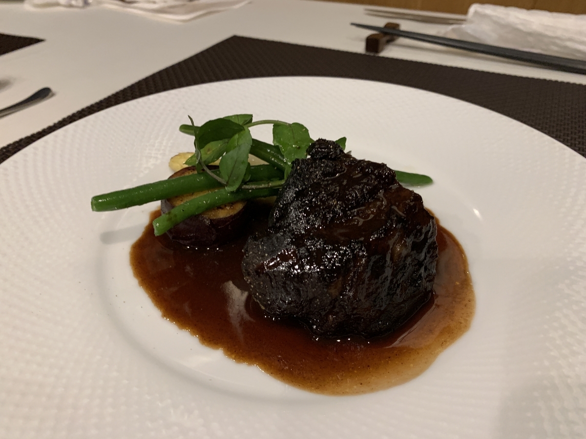 レストランMEBUKI（メブキ）の黒毛和牛ホホ肉の赤ワイン煮込み