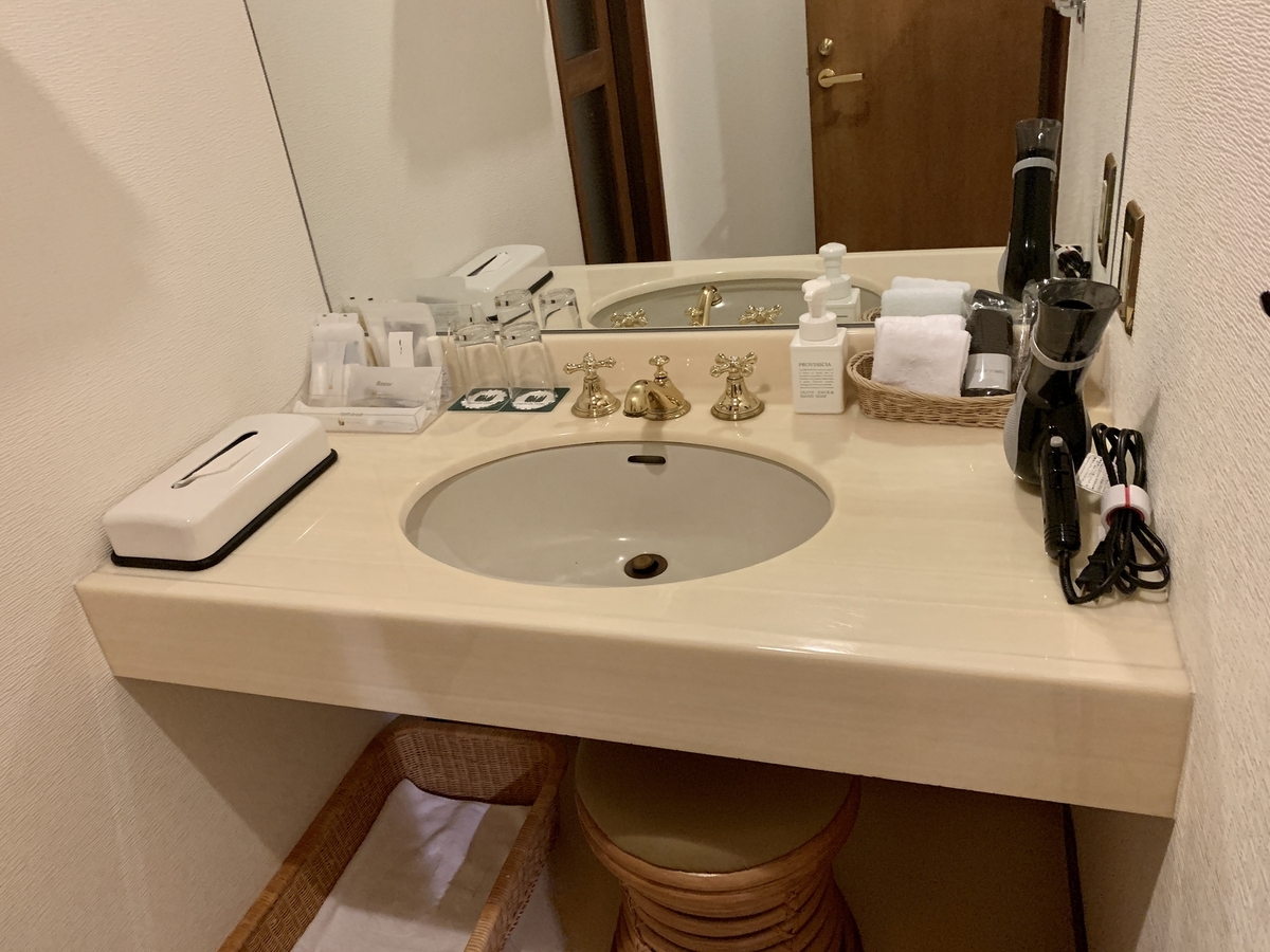 八甲田ホテルの洗面所