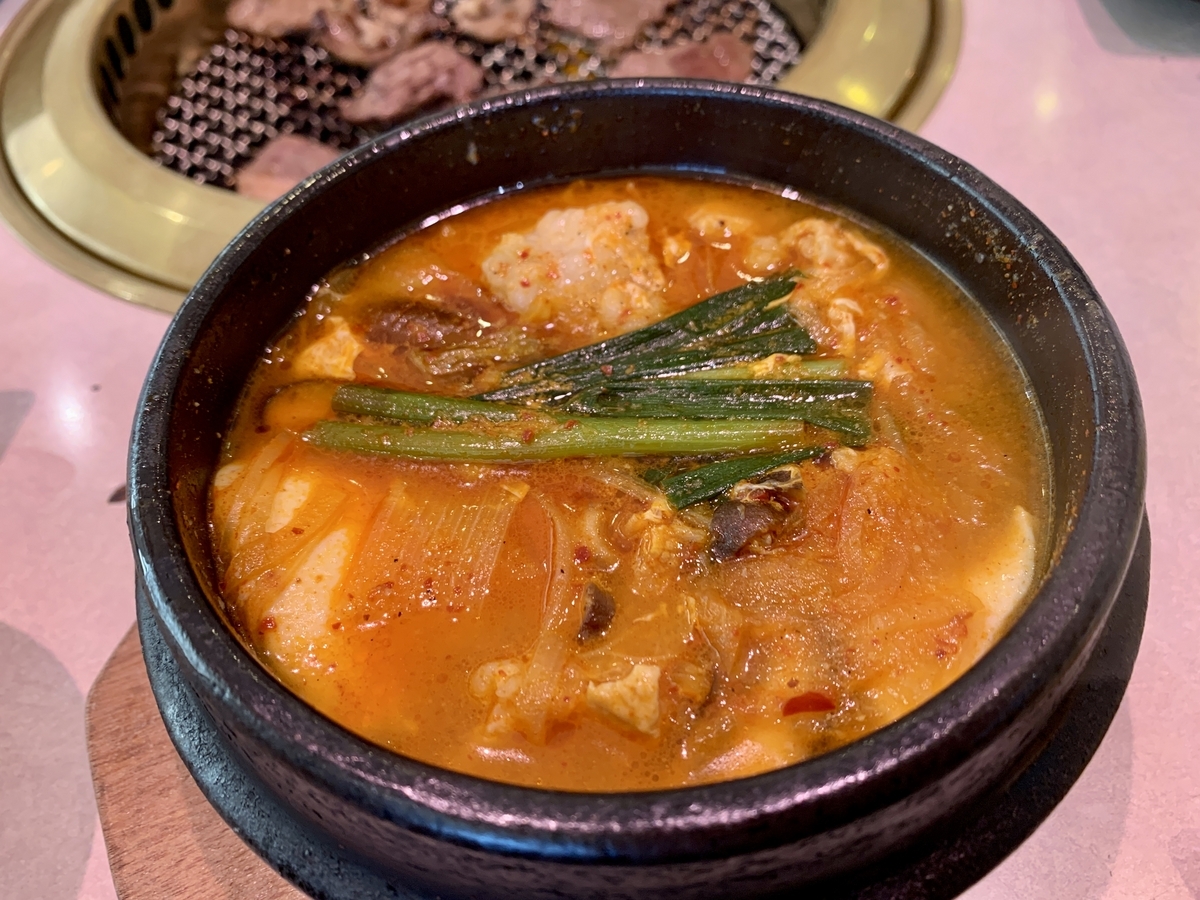 焼肉や漫遊亭 鹿嶋店の牛ホルモンチゲ焼肉ランチ