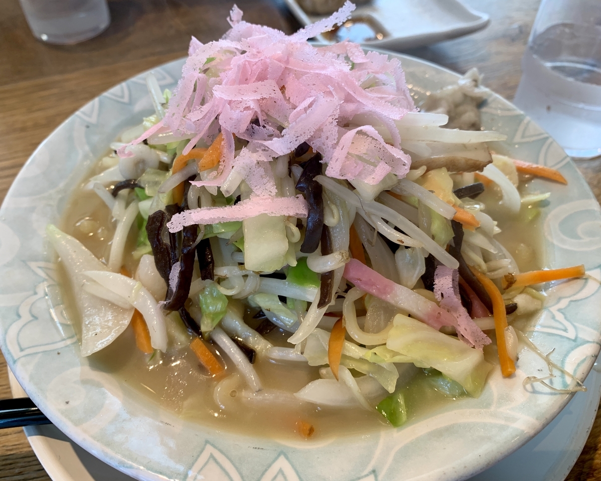 じげもんちゃんぽん Esola池袋店の白チャンポン