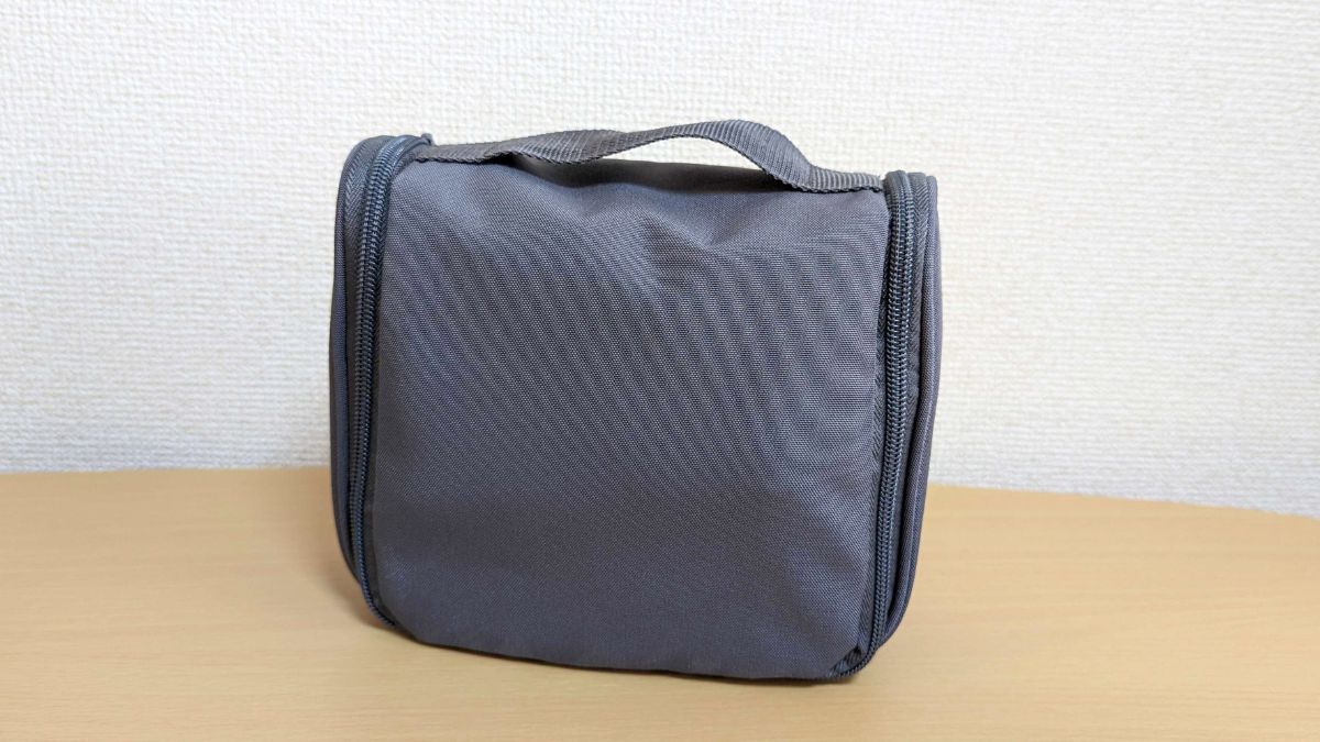 無印良品 吊るして使える洗面用具ケース